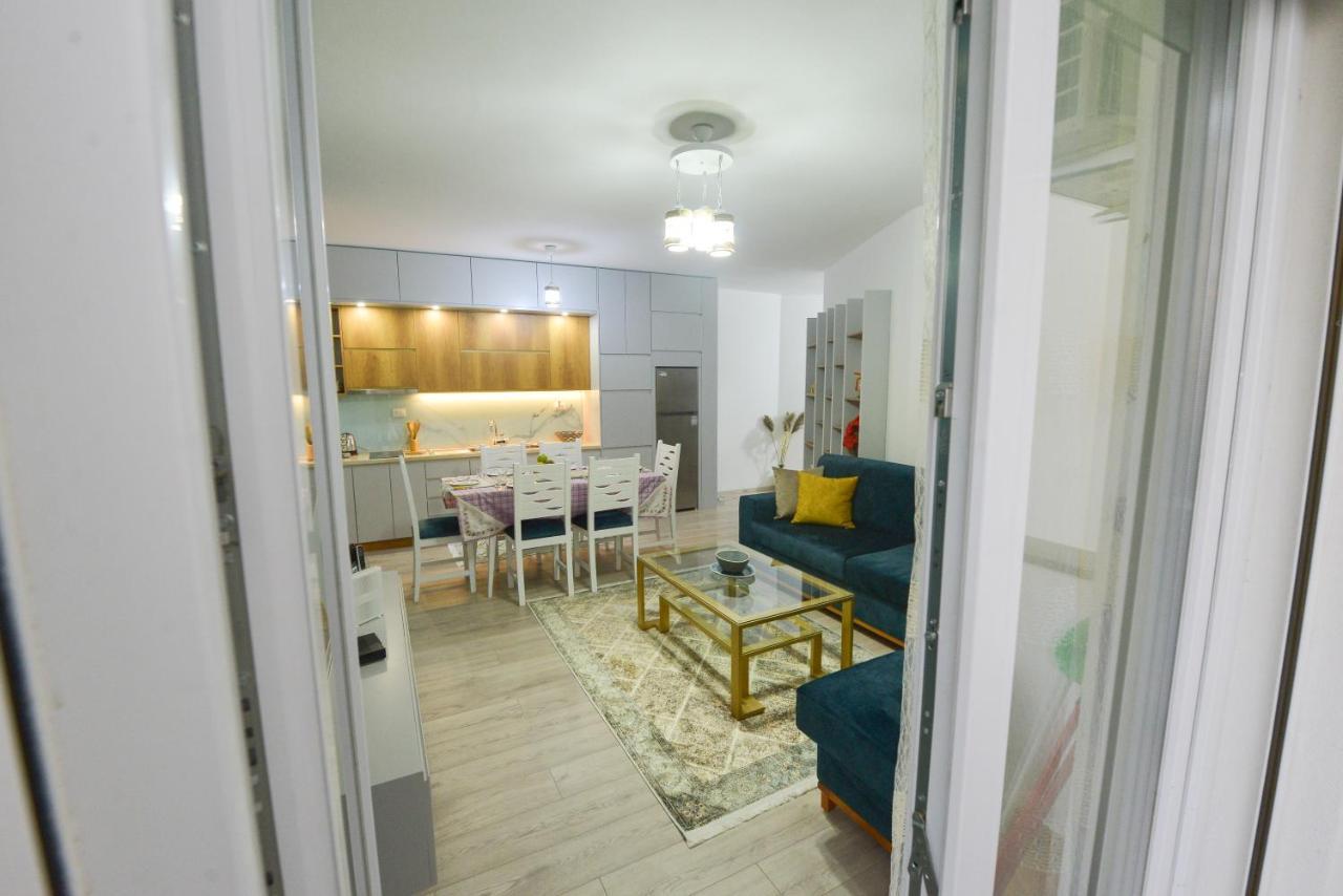 Denis Comfort Apartment Shkoder Exterior photo