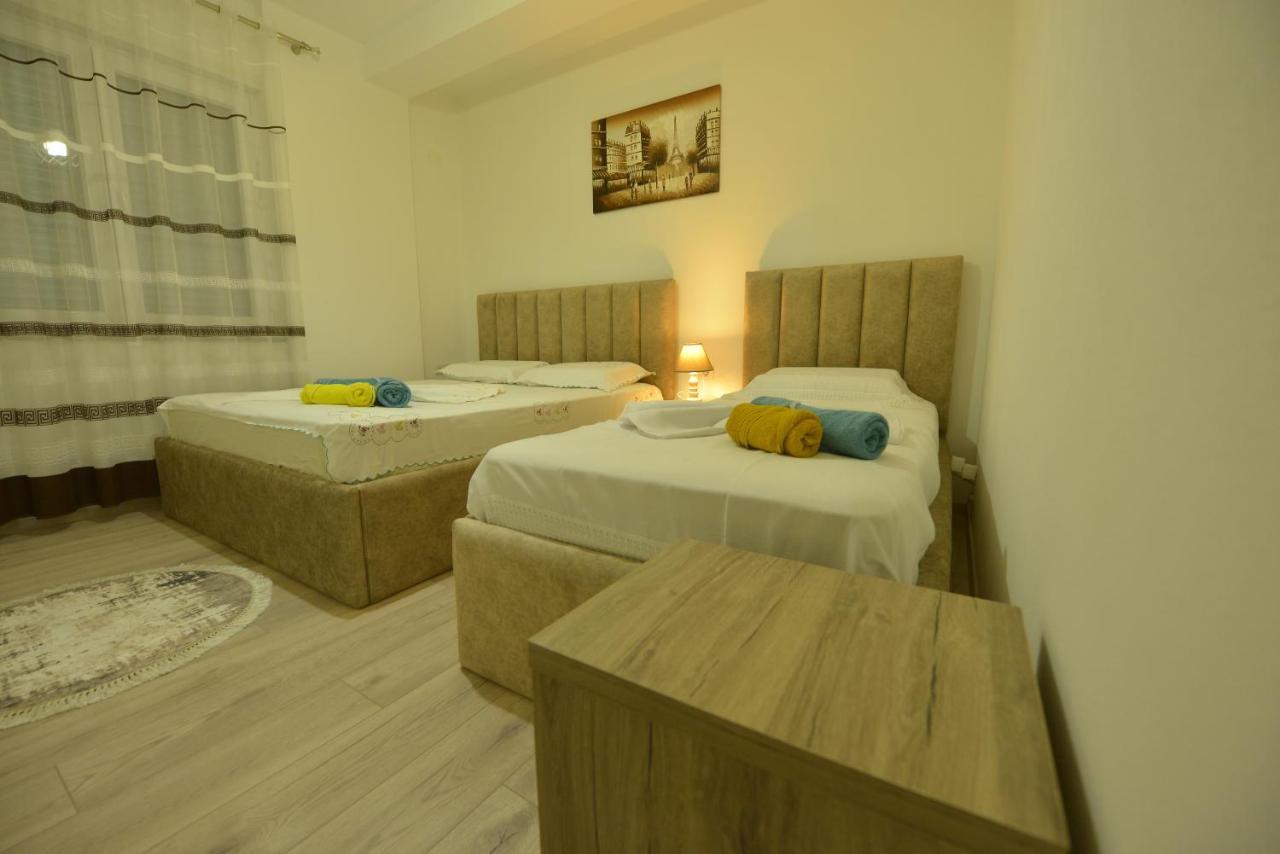 Denis Comfort Apartment Shkoder Exterior photo
